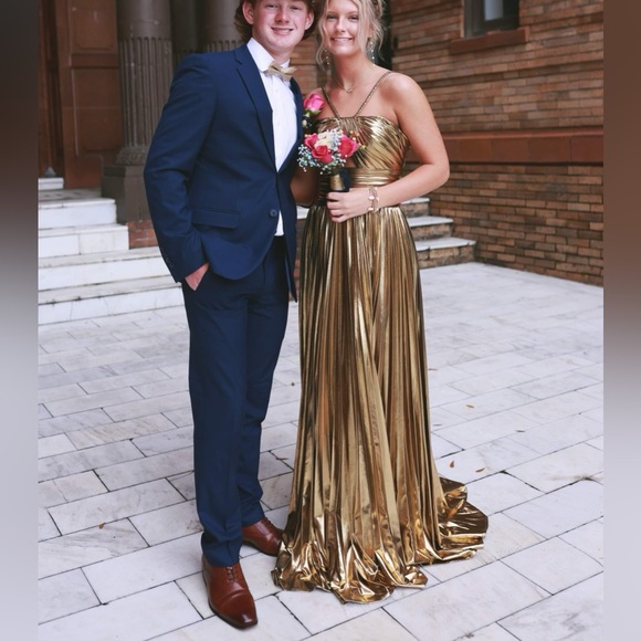 Sherri Hill Gold Prom Dress